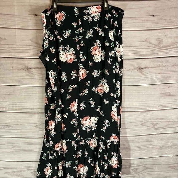 TORRID Floral Challis Wrap Maxi Skirt Black - Picture 7 of 12